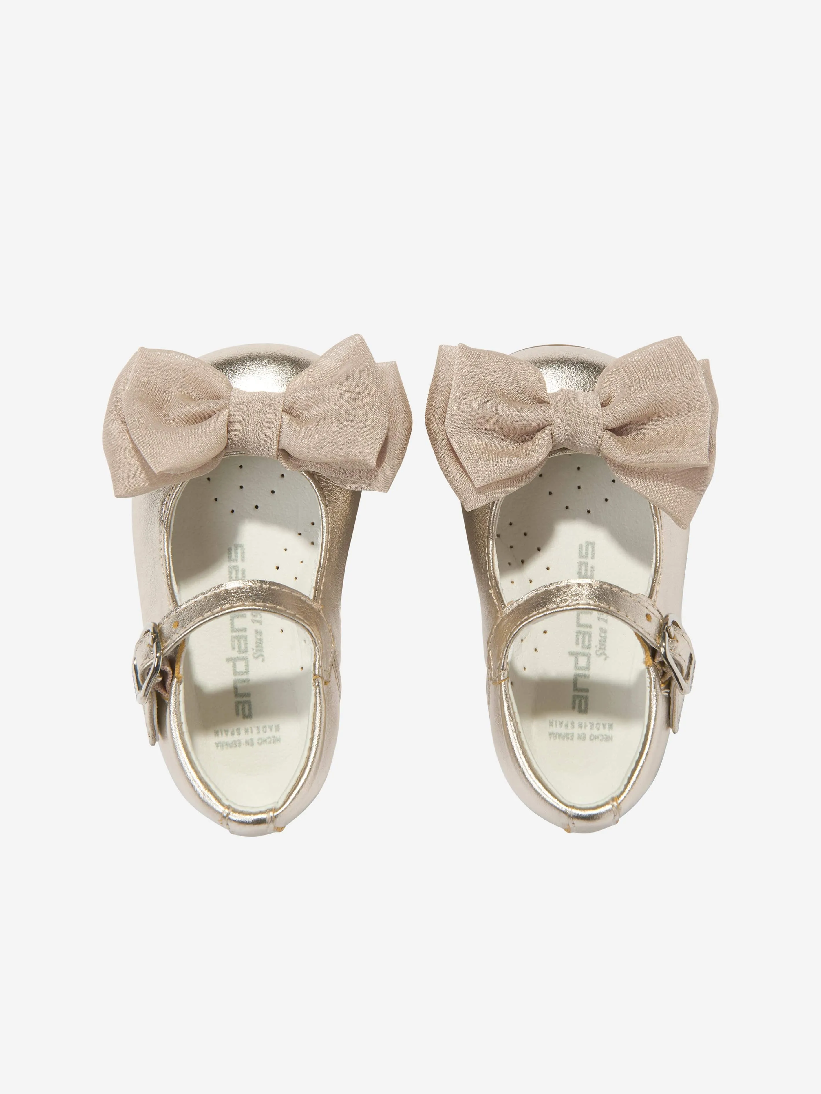 Andanines Girls Leather Bow Shoes in Gold
