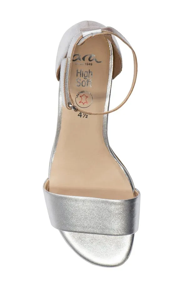 ARA Pauline Block Heel in Silver Metallic