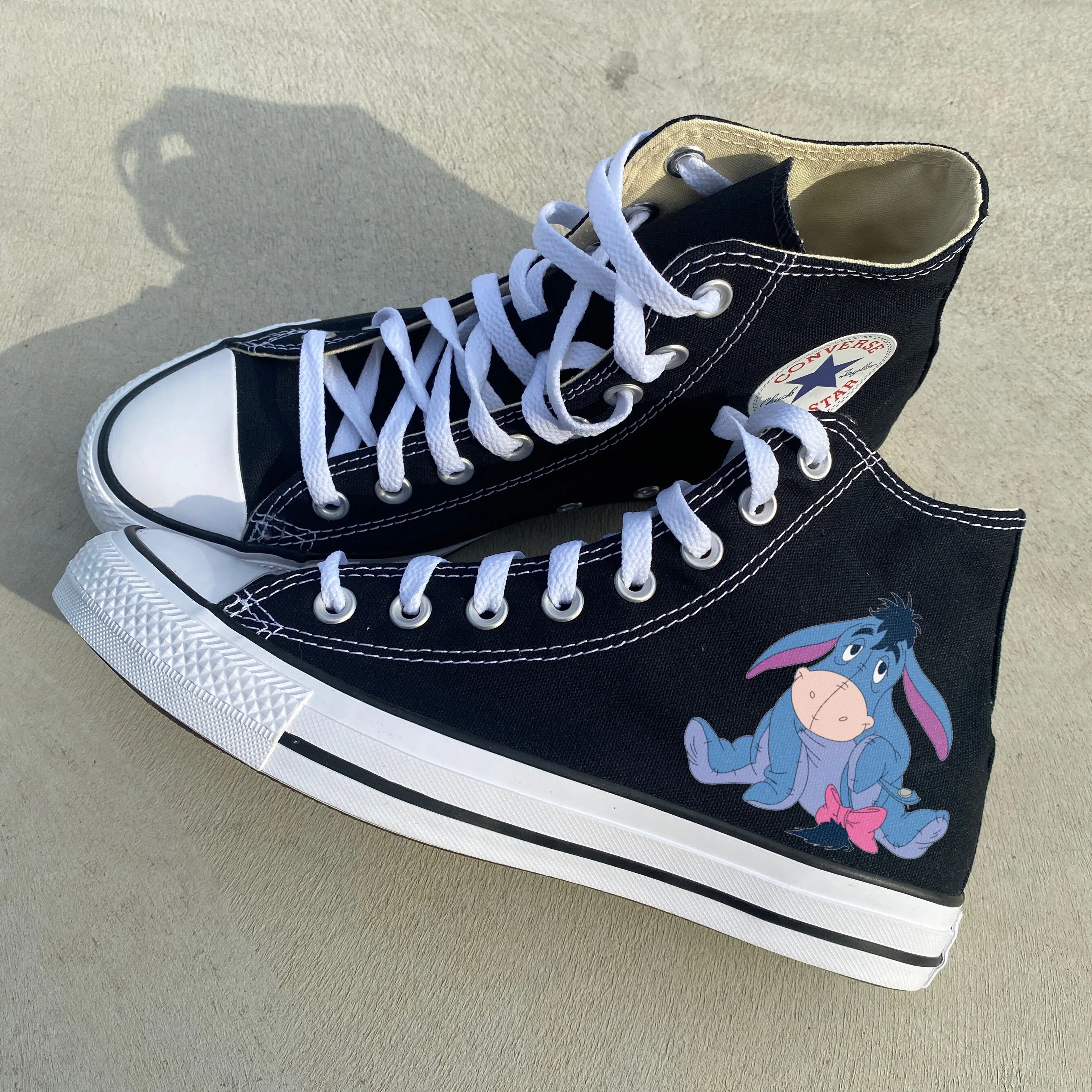 Gloomy Donkey Chucks