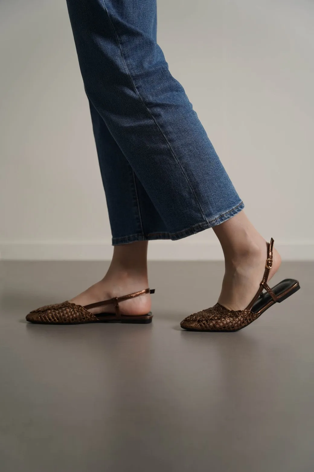 WOVEN PARTY SLINGBACKS